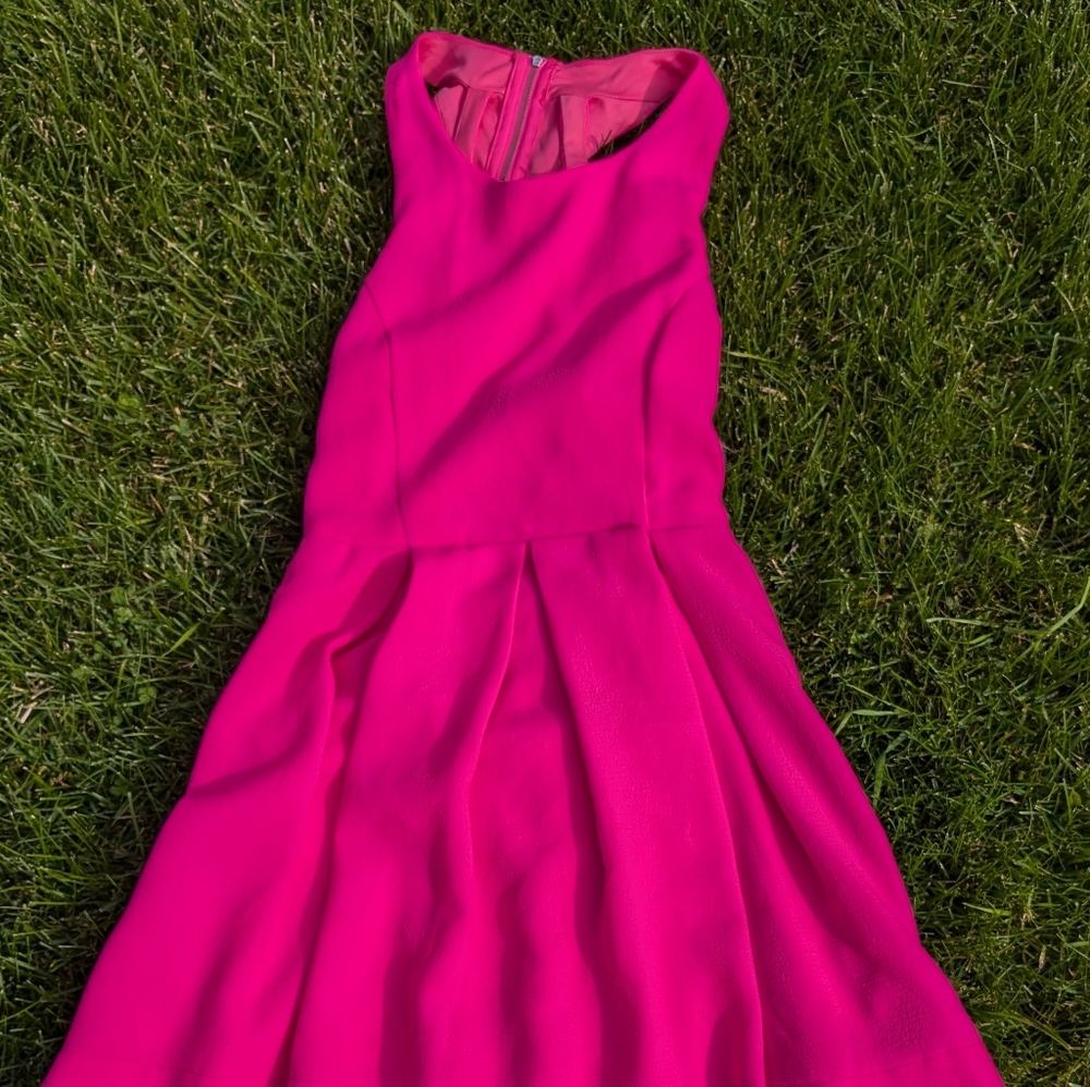 L 'atiste byAmy size medium hot pink dress